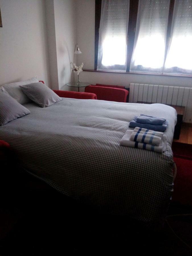 Living Gijon & Parking Apartment Bagian luar foto
